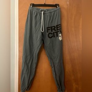 Free city sweat pants
